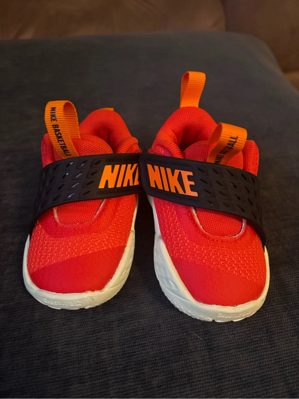 Nike red & orange toddler sneakers size 3.5 #toddler #kids #baby